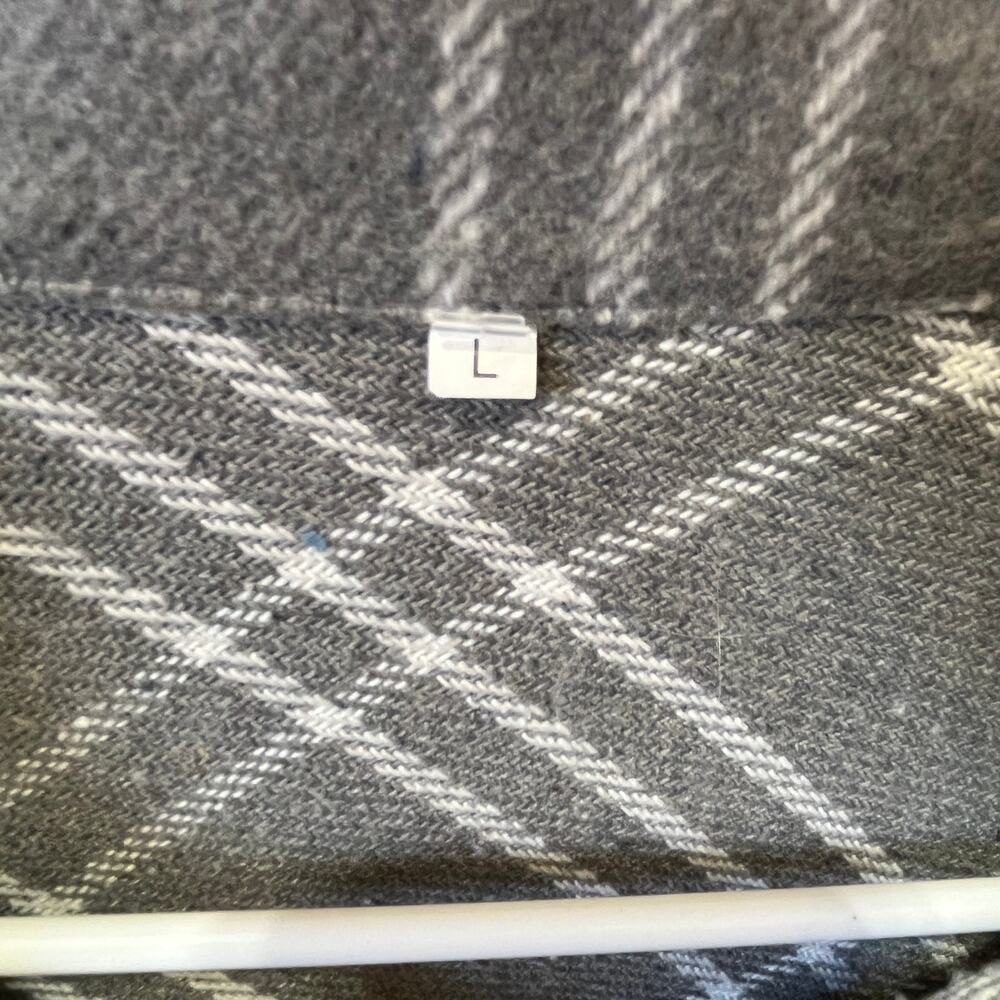 Shacket Flannel Windowpane Button Front Cropped S… - image 7